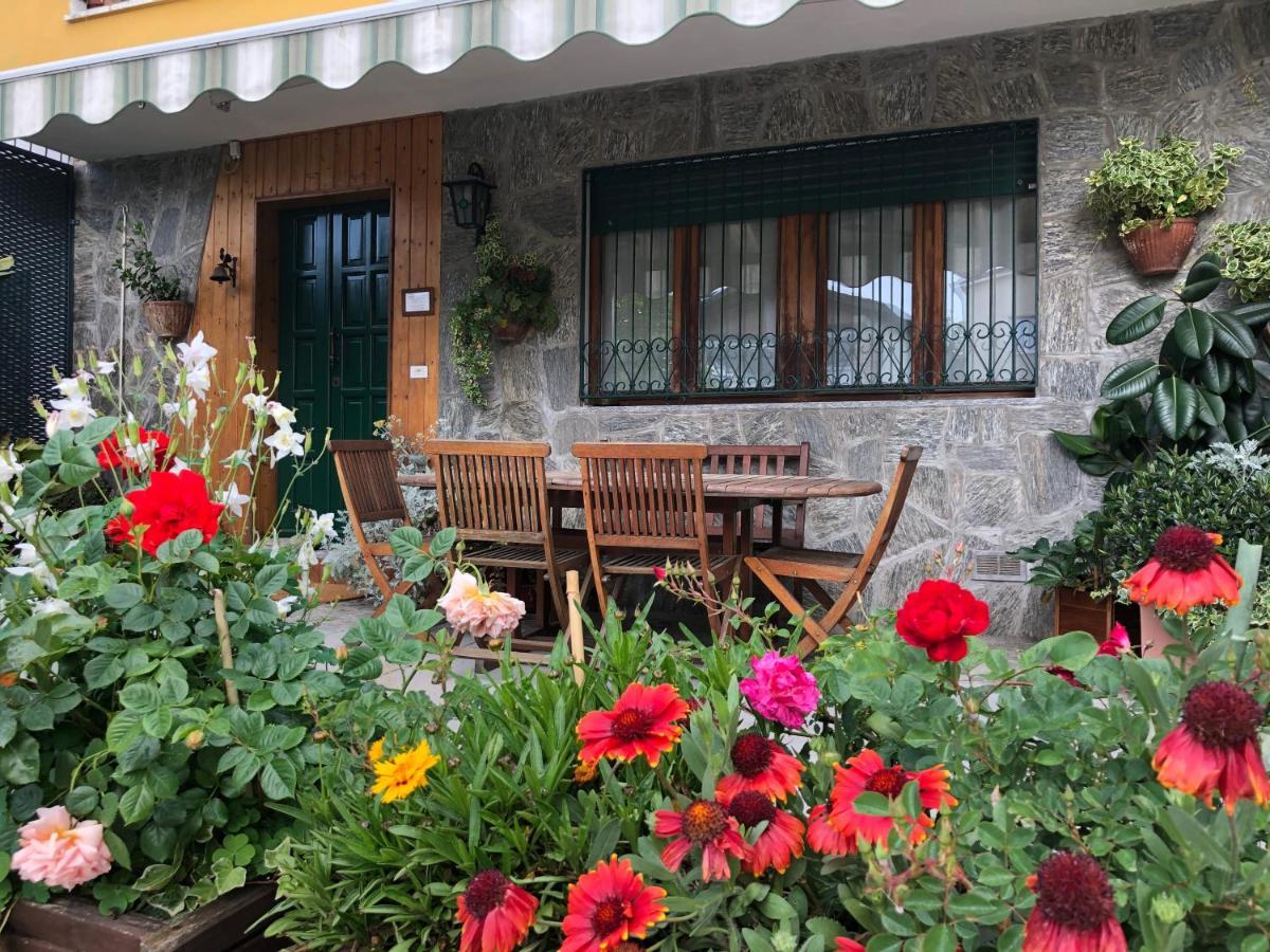 Ca 'D Langa B&B Treiso Eksteriør billede